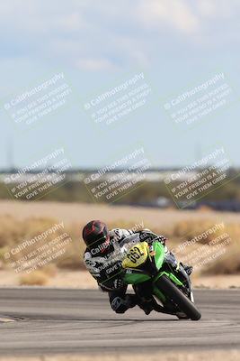 media/Nov-16-2025-Race Pace (Sun) [[8c5fa54630]]/Verified Riders/9-Turn 16 (150pm)/